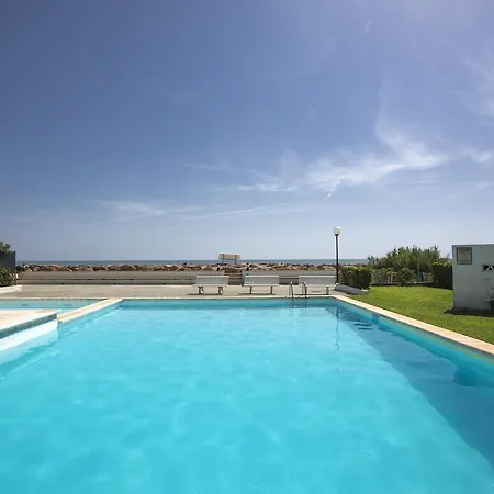 Beach Ii Chalet *
